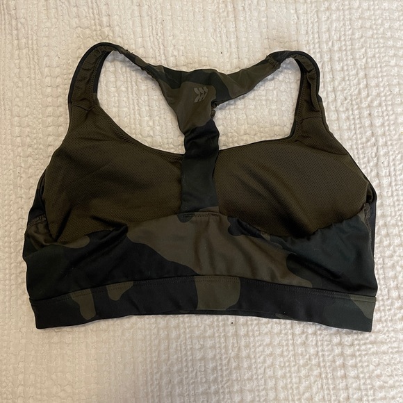 Camo sports bra - Picture 2 of 4